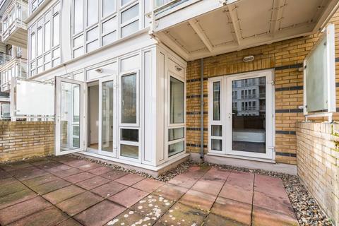 1 bedroom flat for sale, St Davids, Canary Wharf, London, E14