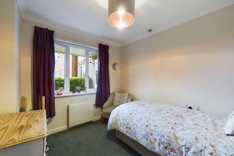 2 bedroom apartment for sale, Minster Court, Bracebridge Heath, Lincoln