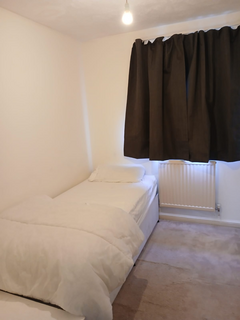 1 bedroom in a house share to rent, Meltham Close, Northampton NN3