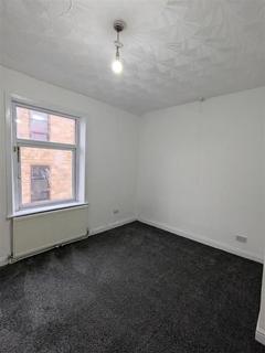 2 bedroom terraced house to rent, Altham Street, Burnley BB10