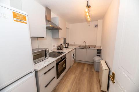 2 bedroom flat to rent, 4044L Slateford Road, Edinburgh, EH14 1PB