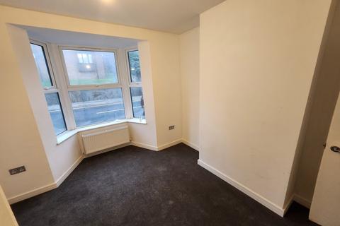 1 bedroom flat to rent, Luton Road, Chatham ME4