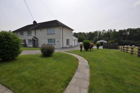 undefined, Lon Las, St. Clears, Carmarthen