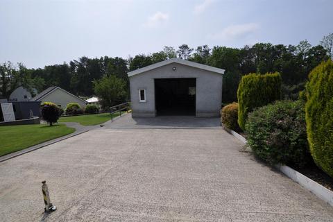 undefined, Lon Las, St. Clears, Carmarthen