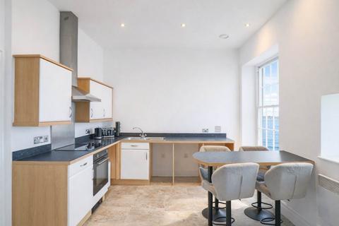2 bedroom apartment for sale, Doctor Foxs, Knightstone Island