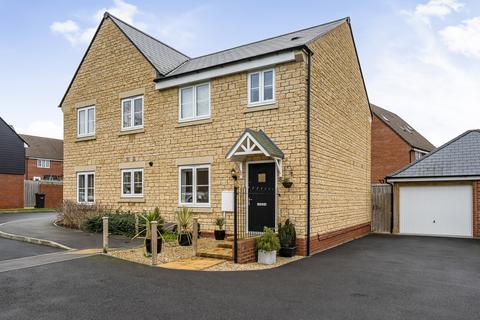 3 bedroom semi-detached house for sale, Babington Close, Bowerhill