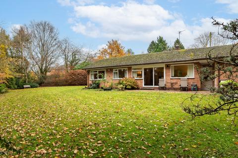 3 bedroom bungalow for sale, Worcestershire WR13