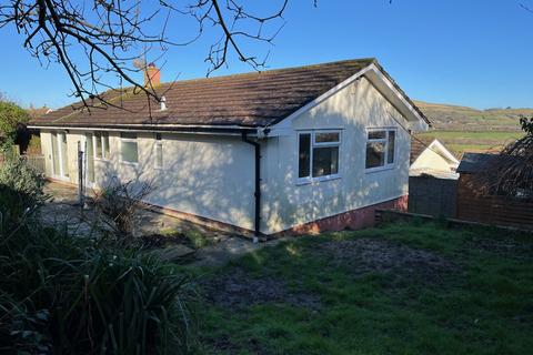 3 bedroom bungalow to rent, Alderbury Close, Swanage BH19