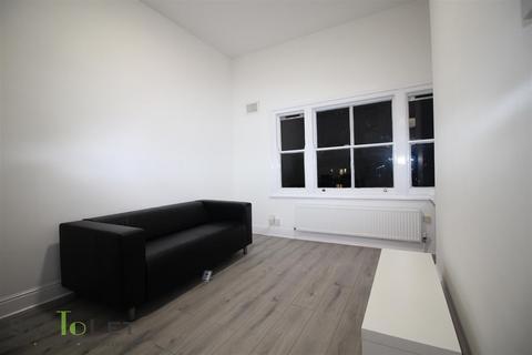 1 bedroom flat to rent, Evington Road, Off London Road, Leicester