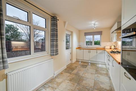 3 bedroom end of terrace house for sale, 4 Cliff Gardens, Cliff Road, Bridgnorth