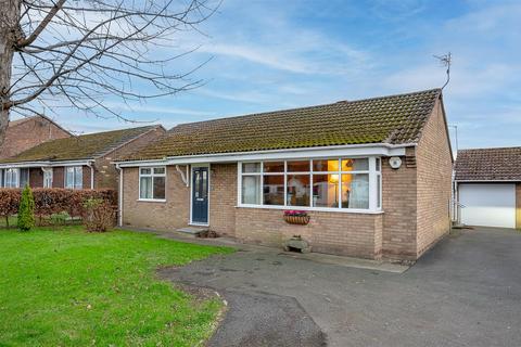 3 bedroom bungalow for sale, Malton Road, Pickering YO18