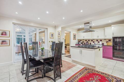 6 bedroom detached house for sale, Kilima, Lincoln Road, Chalfont Heights, Buckinghamshire, SL9