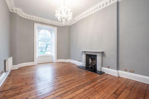 2 bedroom flat for sale, 21/1 (GF) Ainslie Place, New Town, Edinburgh, EH3