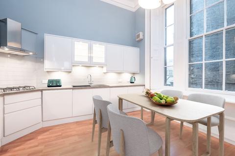 2 bedroom flat for sale, 21/1 (GF) Ainslie Place, New Town, Edinburgh, EH3