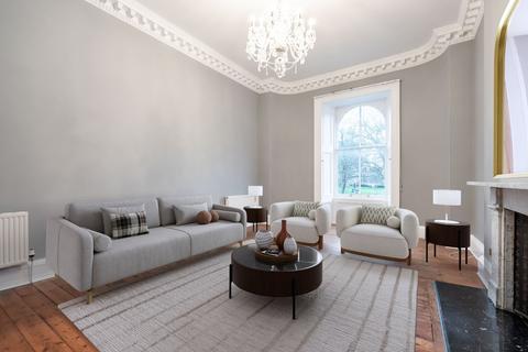 2 bedroom flat for sale, 21/1 (GF) Ainslie Place, New Town, Edinburgh, EH3