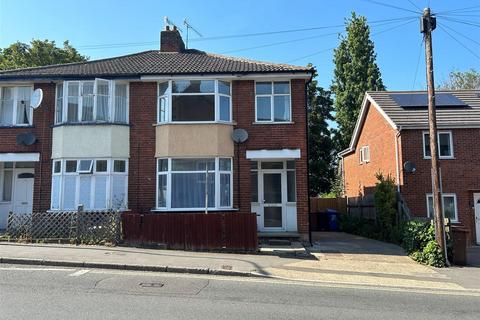 3 bedroom semi-detached house to rent, Belstead Road, Ipswich