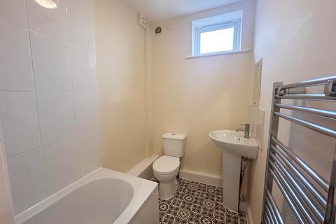 1 bedroom flat to rent, Norwich Road, Suffolk IP1