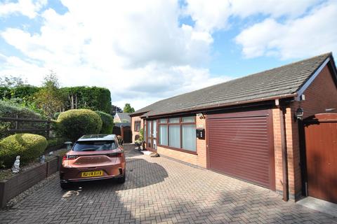 3 bedroom detached bungalow for sale, Old Road, Burton-On-Trent DE14