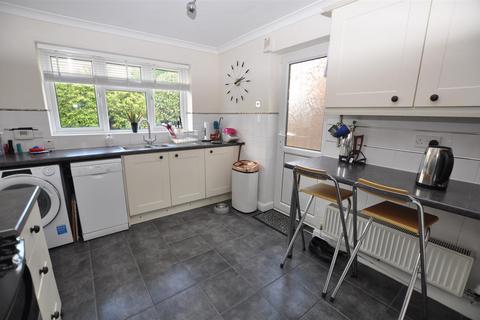 3 bedroom detached bungalow for sale, Old Road, Burton-On-Trent DE14