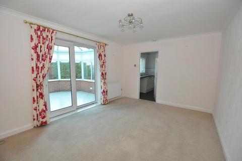 3 bedroom detached bungalow for sale, Old Road, Burton-On-Trent DE14