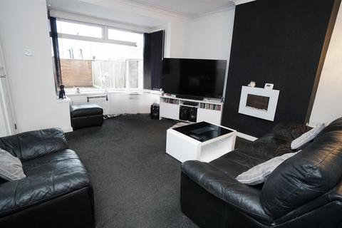 3 bedroom semi-detached house for sale, Wrose Road, Wrose, Bradford