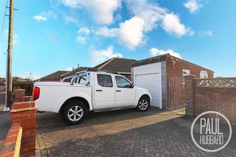 3 bedroom detached bungalow for sale, Spashett Road, Lowestoft, Suffolk