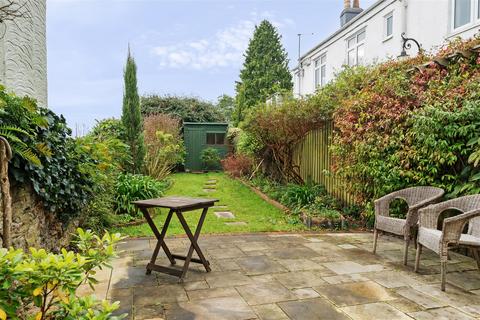 4 bedroom terraced house for sale, Lower Fore Street, Saltash