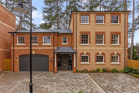 Scholars Row, Ascot, Berkshire, SL5