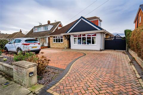 3 bedroom bungalow for sale, Pelham Avenue, Grimsby, Lincolnshire, DN33