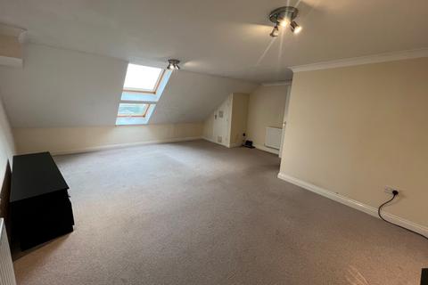 2 bedroom flat to rent, Twyford Road, Hampshire SO50