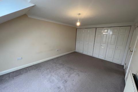 2 bedroom flat to rent, Twyford Road, Hampshire SO50