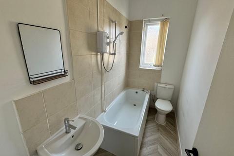 1 bedroom apartment to rent, Ellel Grove, Liverpool,