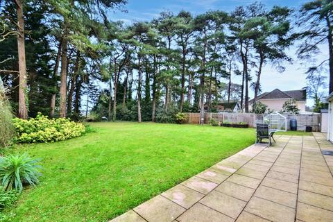 5 bedroom detached bungalow for sale, Broadstone