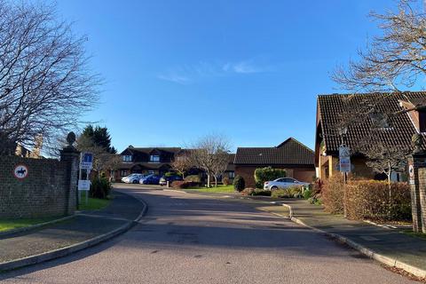 1 bedroom semi-detached bungalow for sale, The Cedars, Hailsham