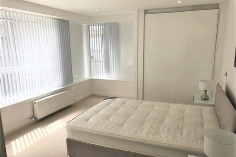 1 bedroom flat to rent, Tryon Apartments, Balfour Road, Hounslow, London