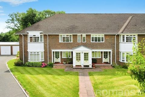 2 bedroom apartment for sale, Trafalgar Court, Farnham, Surrey