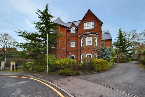 2 bedroom apartment to rent, Cadugan Place, Reading, Berkshire, RG1