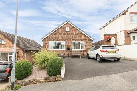 2 bedroom detached bungalow for sale, Belper Avenue, Nottingham NG4