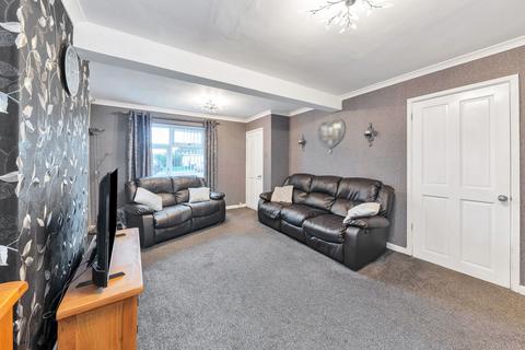 3 bedroom end of terrace house for sale, Ermine Close, Royston SG8