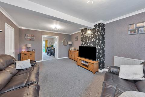 3 bedroom end of terrace house for sale, Ermine Close, Royston SG8