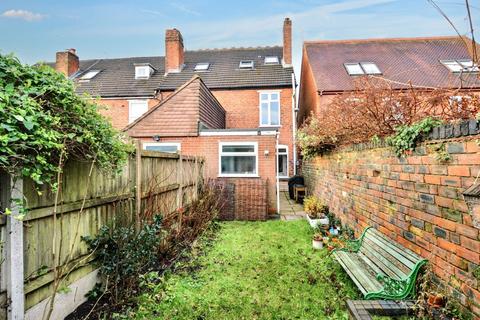 3 bedroom end of terrace house for sale, Mancroft Road, TETTENHALL