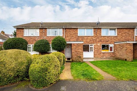 2 bedroom maisonette for sale, Channel Close, Hounslow, TW5