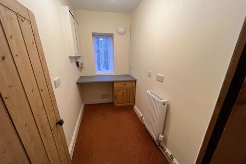 3 bedroom semi-detached house to rent, Whitehaven CA28