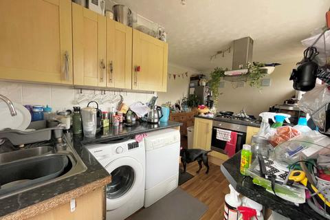 3 bedroom end of terrace house for sale, Northbourne Road, Eastbourne BN22