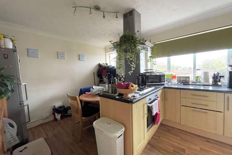 3 bedroom end of terrace house for sale, Northbourne Road, Eastbourne BN22