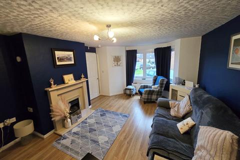 4 bedroom end of terrace house for sale, Myers Court, Dunfermline, Fife