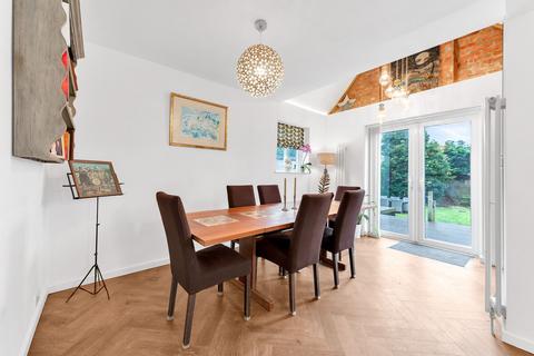 5 bedroom semi-detached house for sale, West Wickham BR4