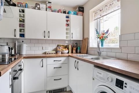 3 Beverley Way, Chippenham, SN14 0XS