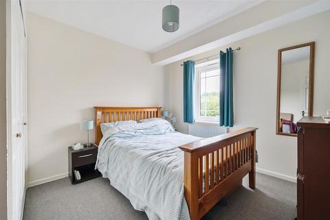 3 Beverley Way, Chippenham, SN14 0XS