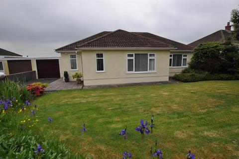 3 bedroom detached bungalow for sale, Ffynnongain Lane, St. Clears, Carmarthen